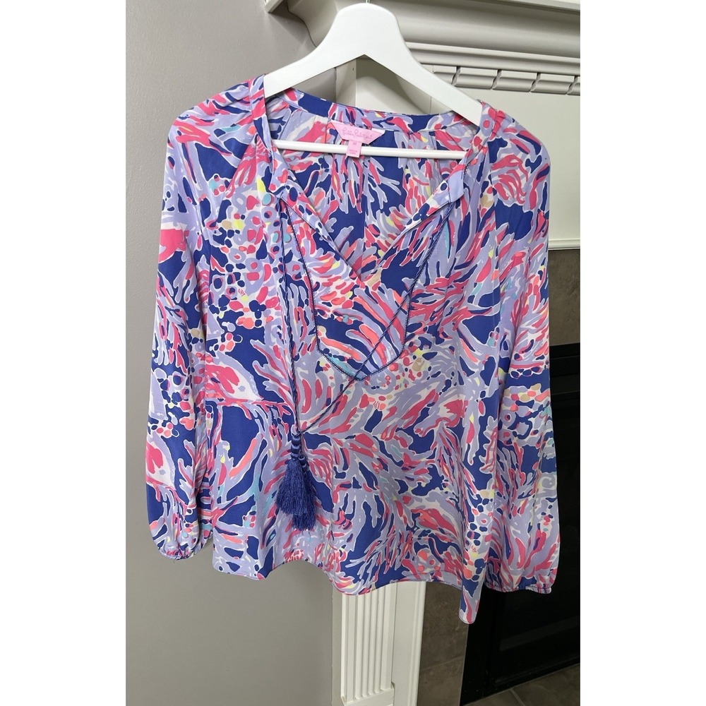 NEW Lilly Pulitzer 100% Silk Blouse Tassel Ties Size M